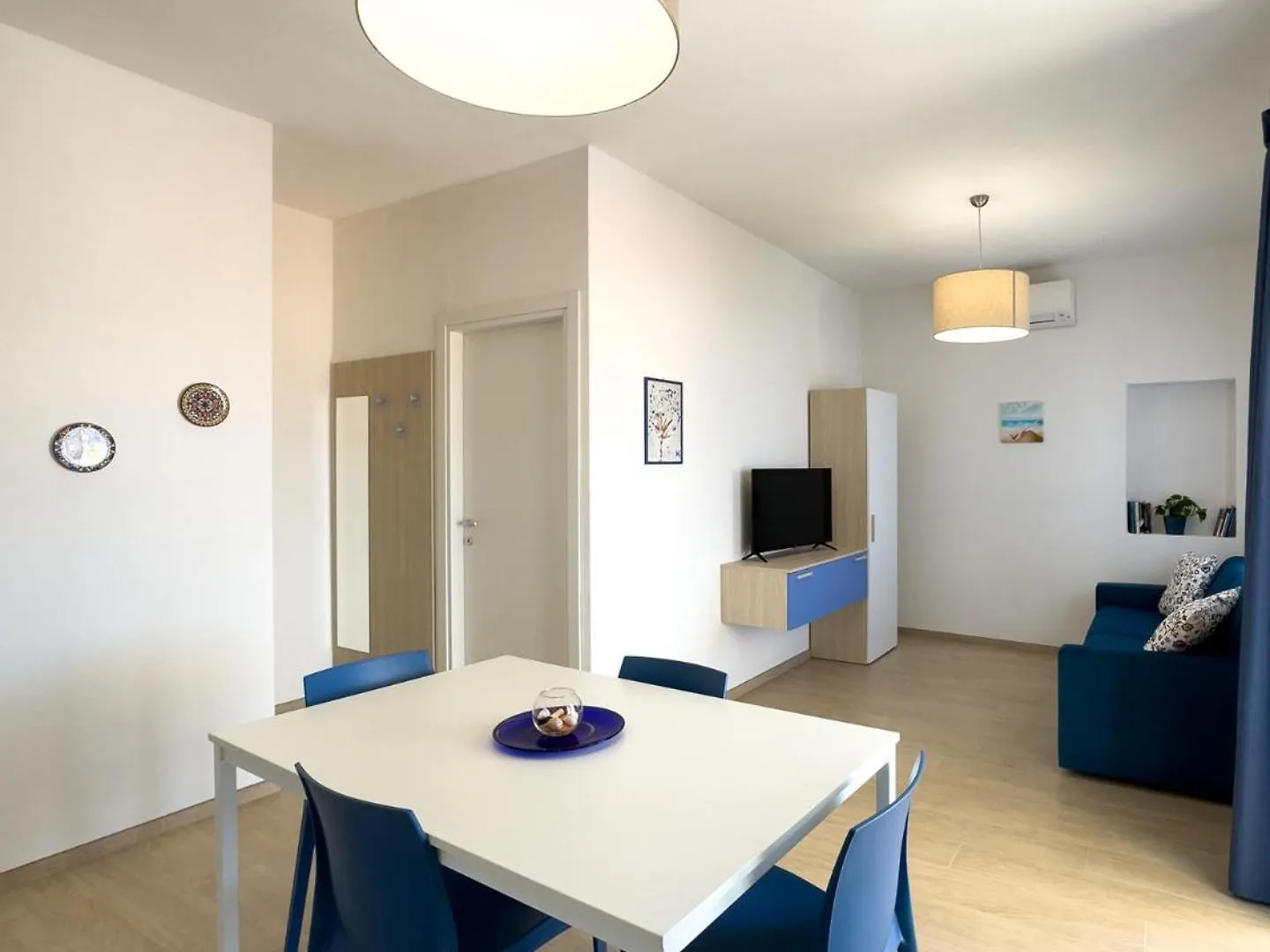 Chiessi Hotel Aurora 2*,  איטליה